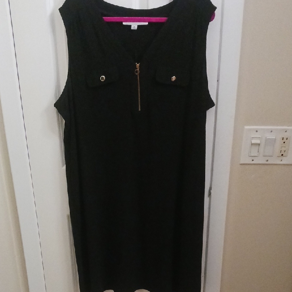 Chic Black Sleeveless Midi Dress
